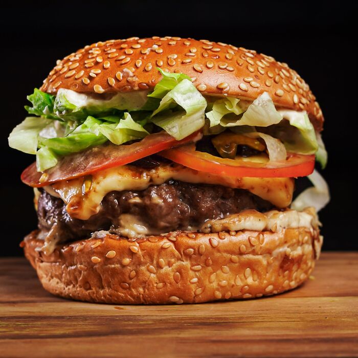 Burger im Aufbau